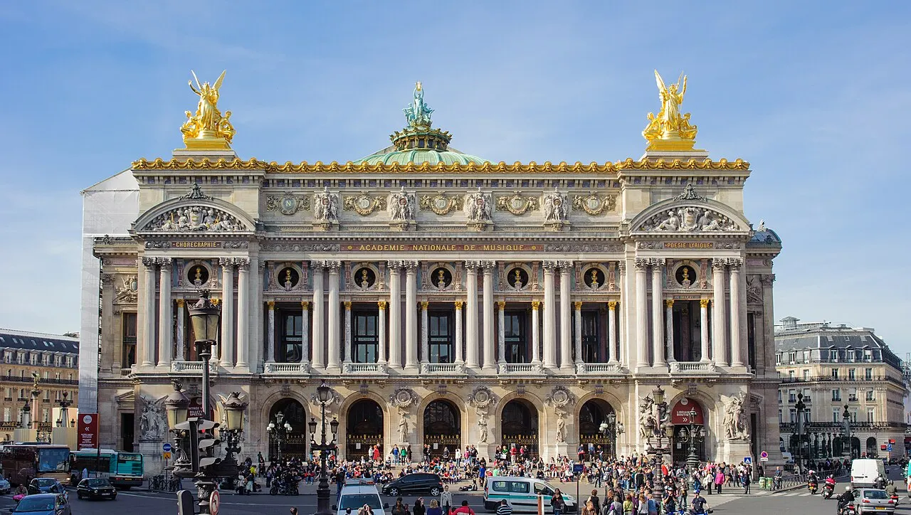 Architecture haussmannienne parisienne, marché immobilier